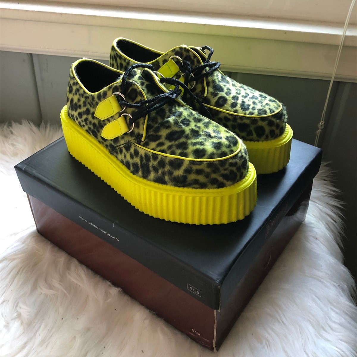 Demonia V-CREEPER-507UV Cheetah Fur-UV Férfi Creeper Cipő Citrom | BJGA-Ⅱ